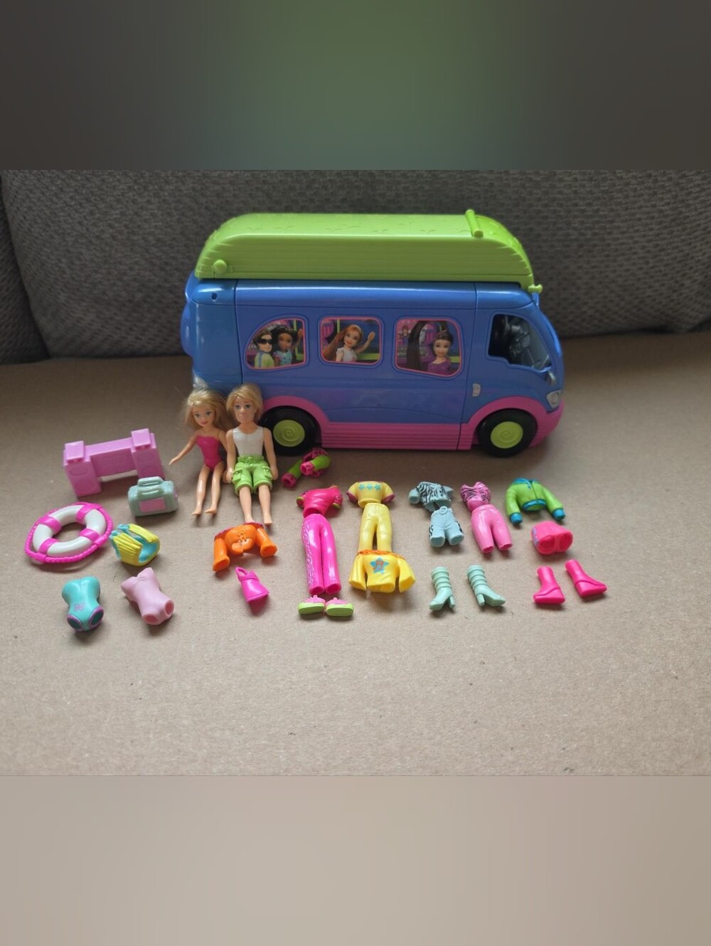 Vintage Polly Pocket Blue Camper Van Playset + 2 Dolls Clothes/ Accessories